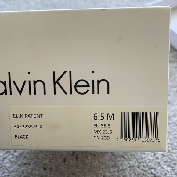 Calvin Klein Elin Patent shoes 6.5 in size - Picture 6 of 7
